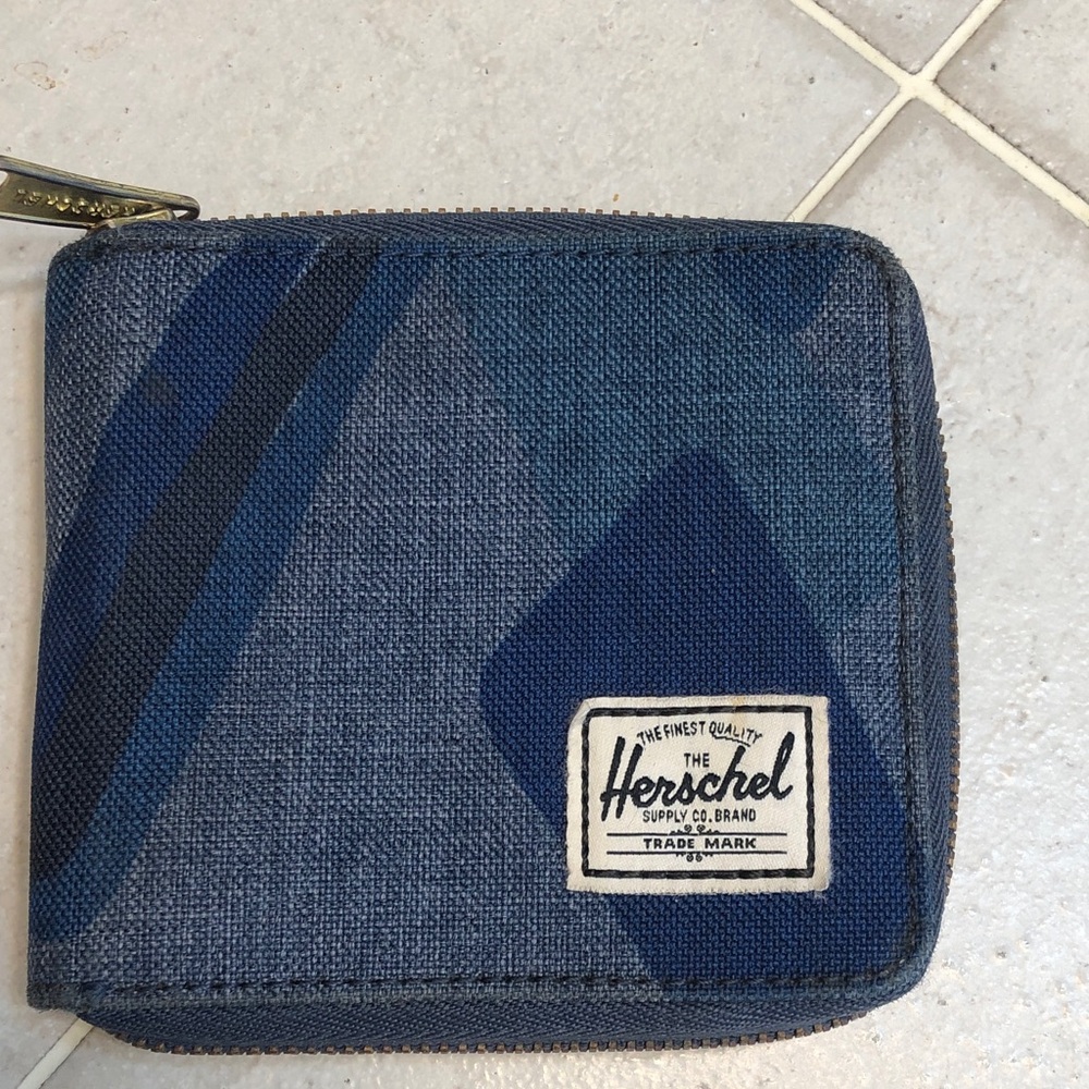 Herschel Supply Company Blue Patterned Zip Card Holder